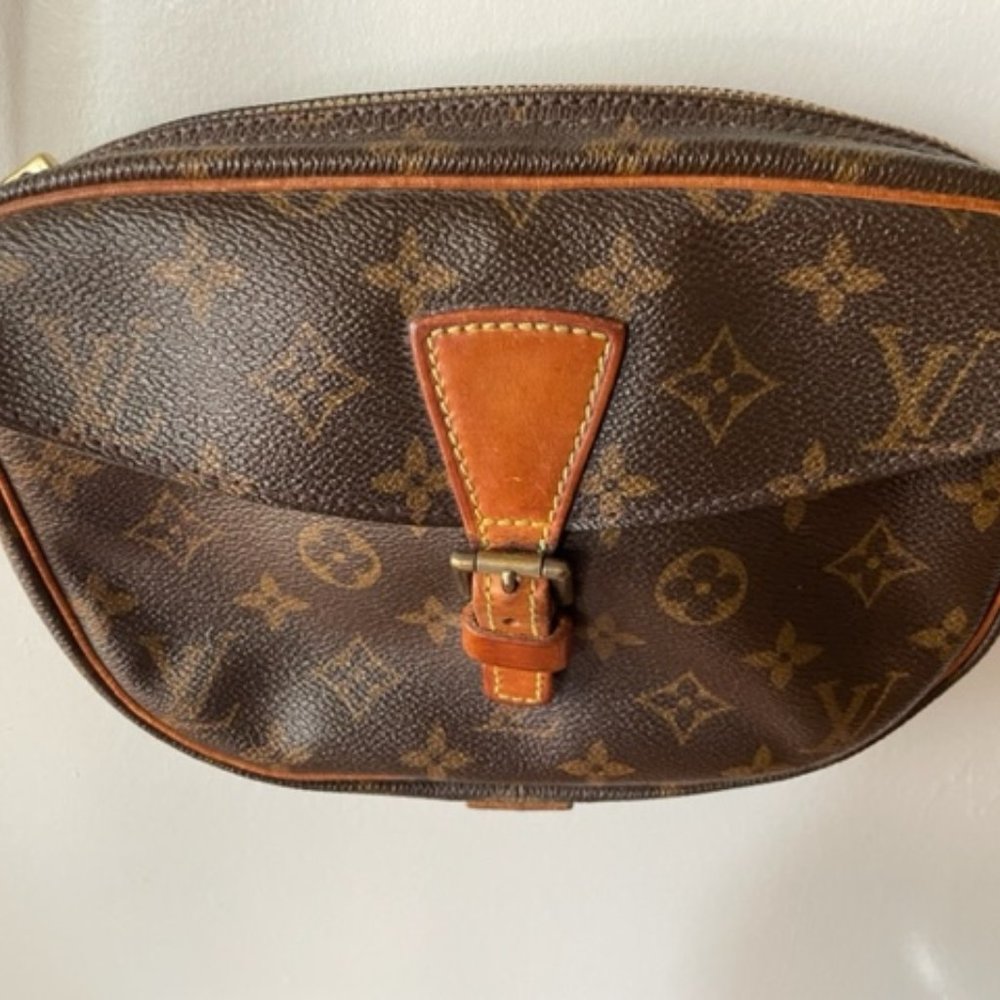 COPY - Vintage Louis Vuitton Monogram PM Jeune Fille Crossbody Shoulder Bag - Picture 5 of 16